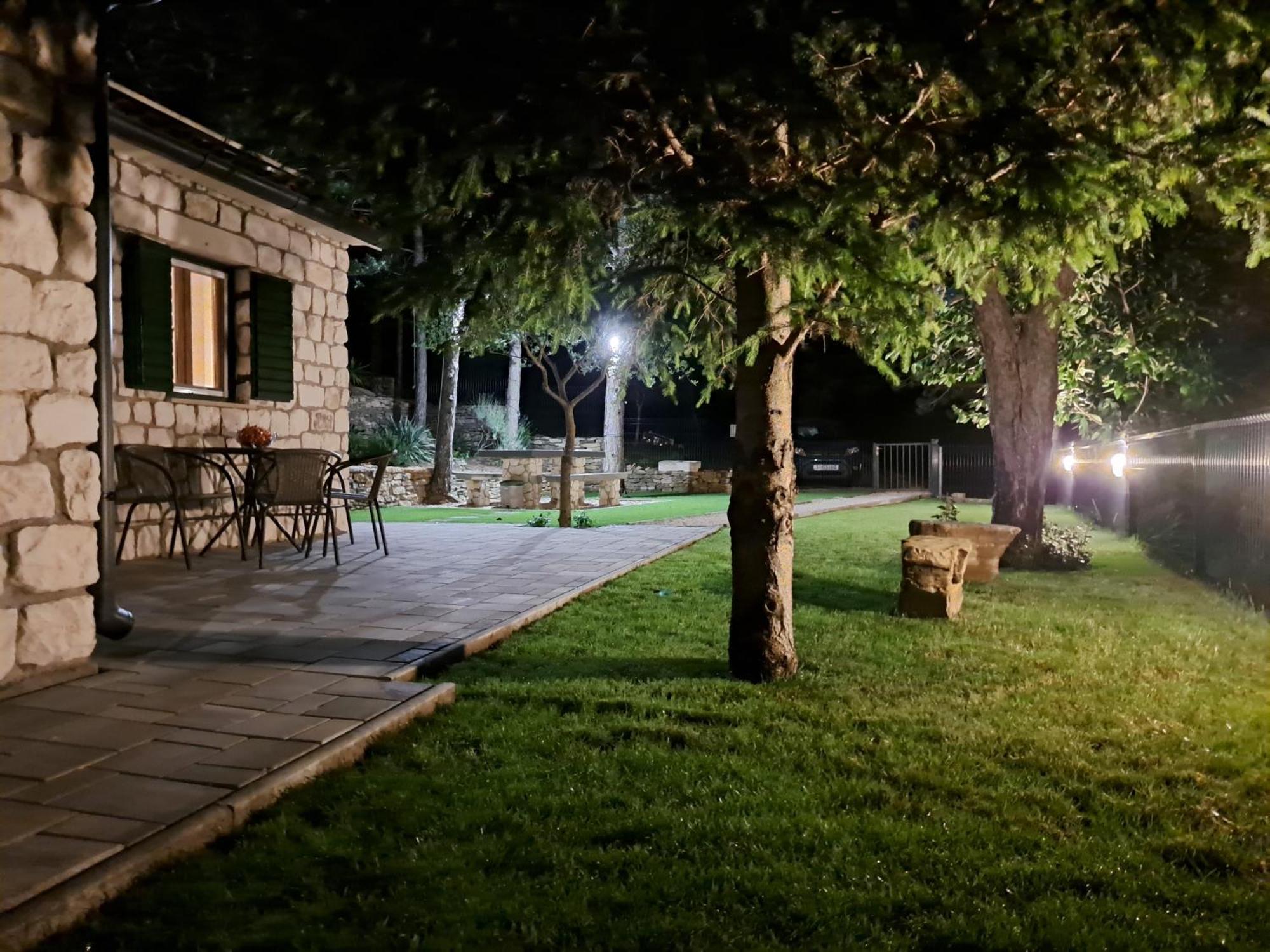 Normabella Holiday Home Tugare Exteriör bild